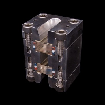 See-Thru_Liquid_Level_Gauge-001-e1350996514846.jpg